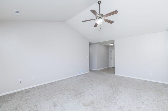 5306 SILVER MILL DR, Columbia, MO 65202