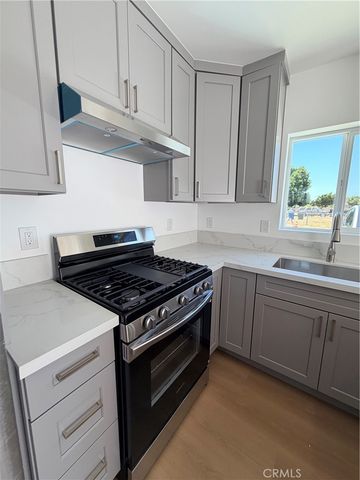 8602 Springer A, Downey, CA 90242