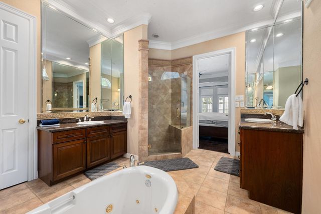 8123 Cranbrook Hollow Lane, Houston, TX 77095