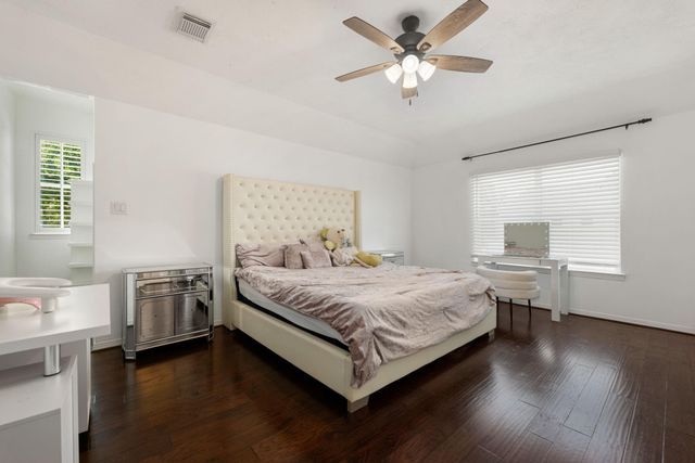 8123 Cranbrook Hollow Lane, Houston, TX 77095