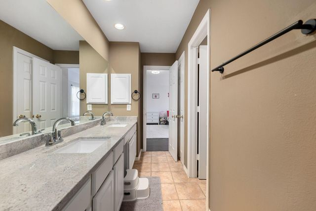 8123 Cranbrook Hollow Lane, Houston, TX 77095