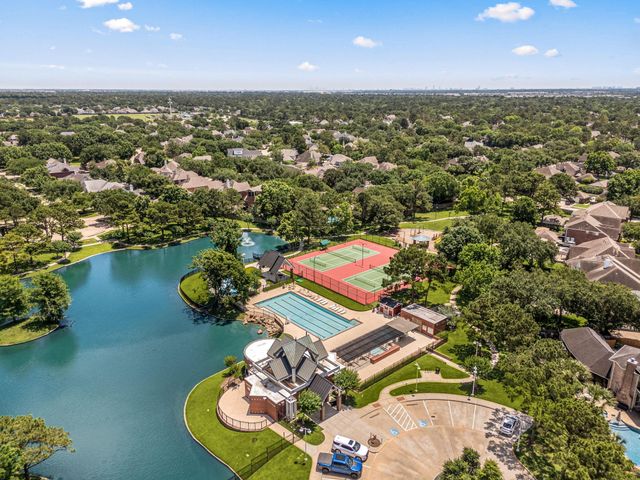 8123 Cranbrook Hollow Lane, Houston, TX 77095