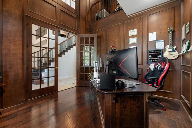 8123 Cranbrook Hollow Lane, Houston, TX 77095