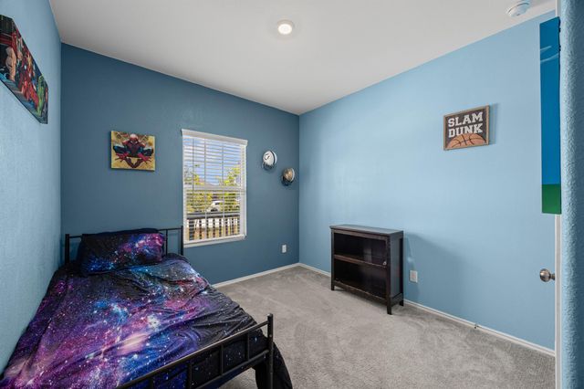 2402 Sunray CT, Lockhart, TX 78644