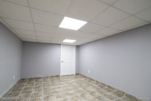 13809 Grandeur Avenue, Utica, MI 48315