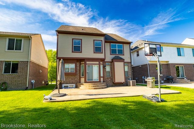 13809 Grandeur Avenue, Utica, MI 48315
