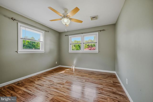 201 HULL AVE, Newark, DE 19711