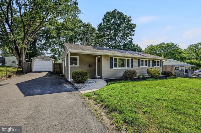 201 HULL AVE, Newark, DE 19711