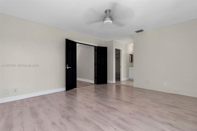 6768 Canary Palm Circle, Boca Raton, FL 33433