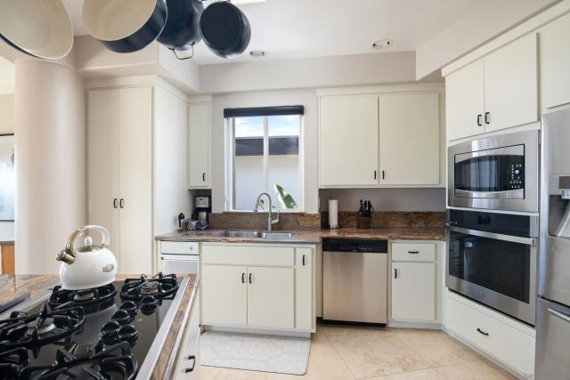3701 Riviera Dr 11, Pacific Beach, CA 92109