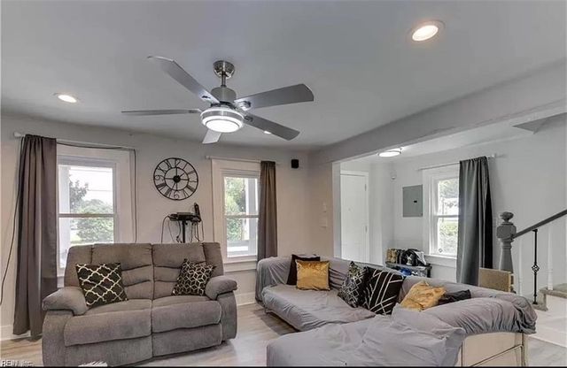 3000 Elm AVE, Portsmouth, VA 23704