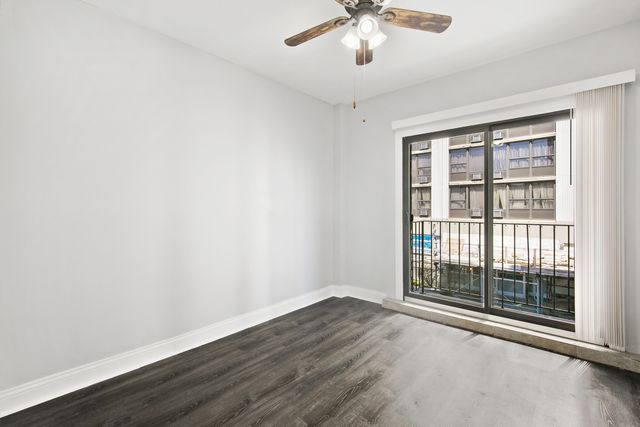 4520 N CLARENDON Avenue 206, Chicago, IL 60640