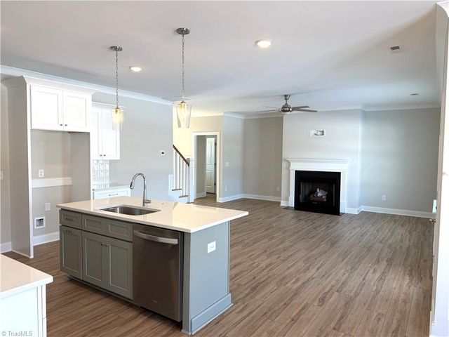 230 Enclave Drive, Clemmons, NC 27012