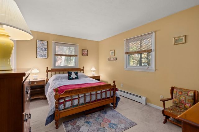 43 Walker Road, Atkinson, NH 03811