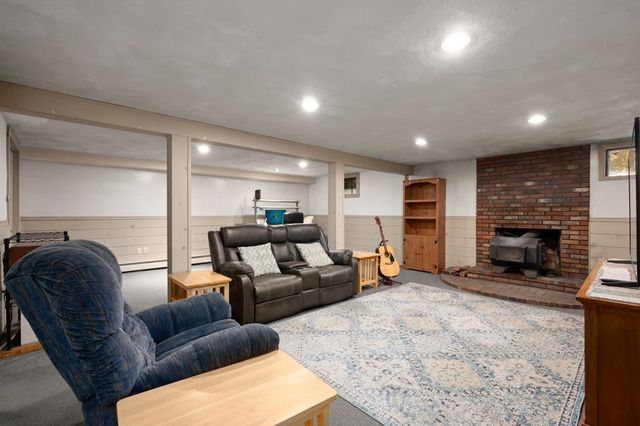 43 Walker Road, Atkinson, NH 03811