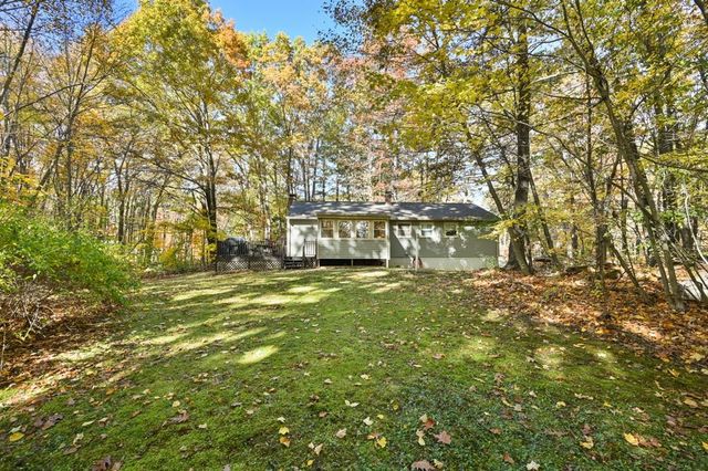 43 Walker Road, Atkinson, NH 03811