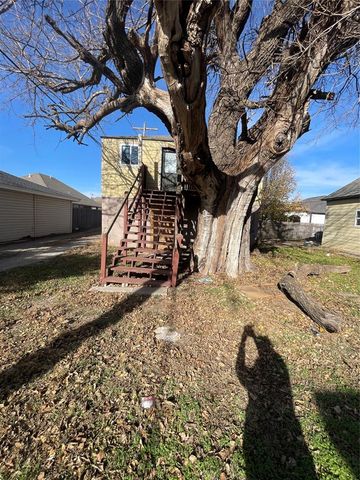 414 S Choctaw Avenue, El Reno, OK 73036