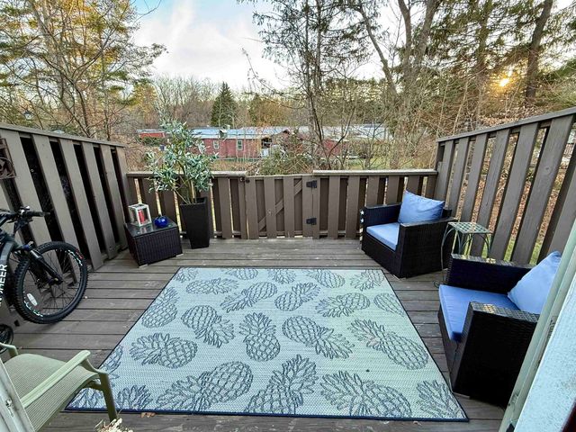 792 Court St Apt A, Keene, NH 03431