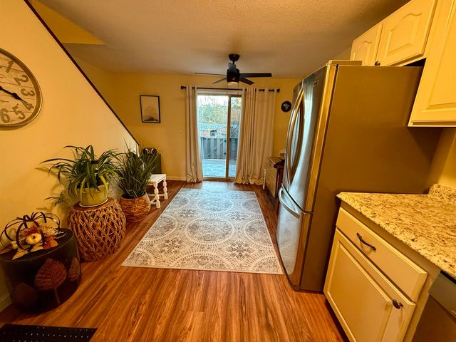 792 Court St Apt A, Keene, NH 03431