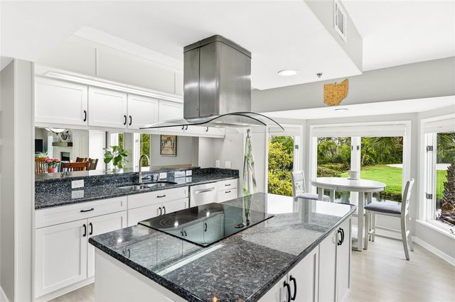 120 TIDY ISLAND BOULEVARD 120, Bradenton, FL 34210