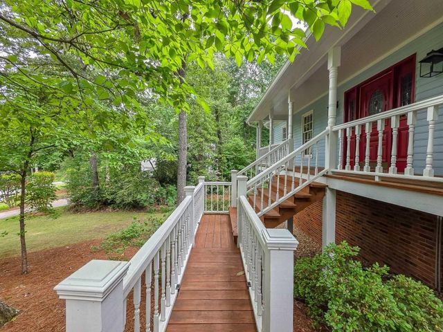 4013 Benell Court SE, Smyrna, GA 30082