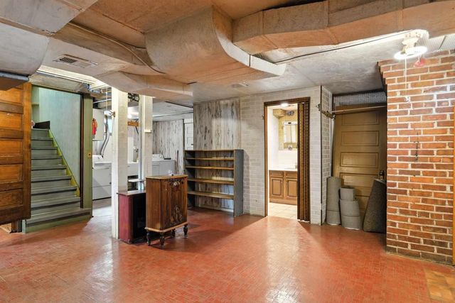 415 W 8th Street, Winona, MN 55987