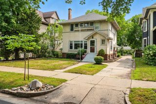 415 W 8th Street, Winona, MN 55987