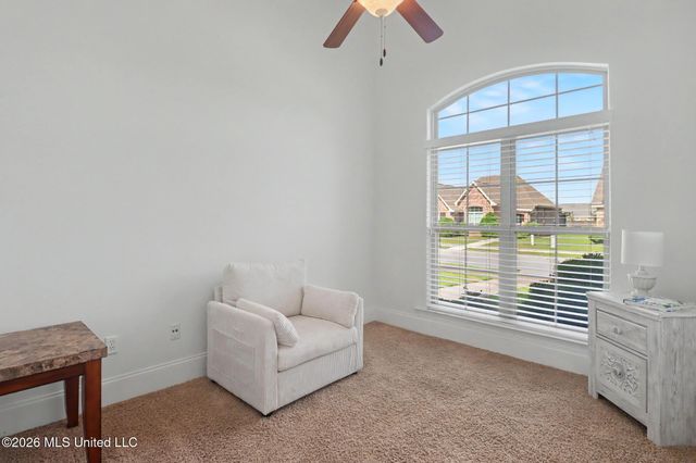 510 Palm Breeze Drive, Ocean Springs, MS 39564