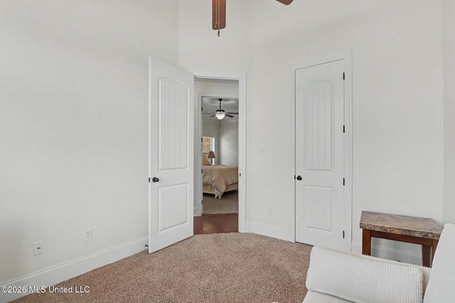 510 Palm Breeze Drive, Ocean Springs, MS 39564