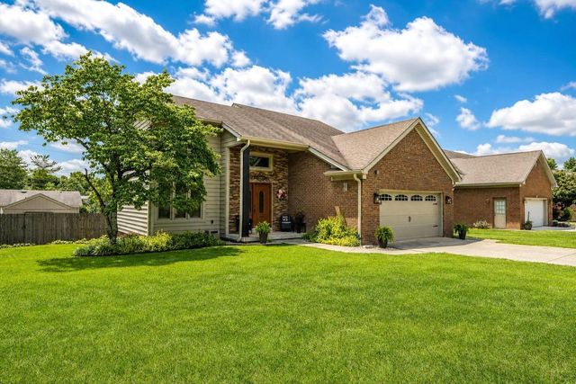 111 Westridge Lane, Paris, KY 40361