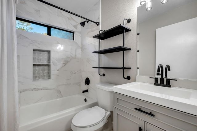 2384 TUSCAVILLA Road, Tallahassee, FL 32312