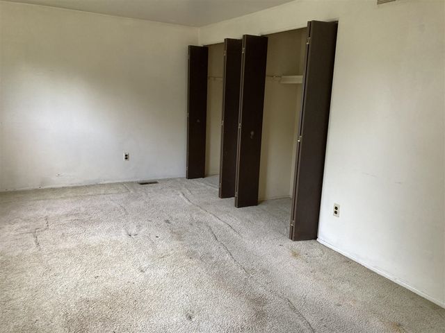 1685 Sheffield Drive, Ypsilanti, MI 48198