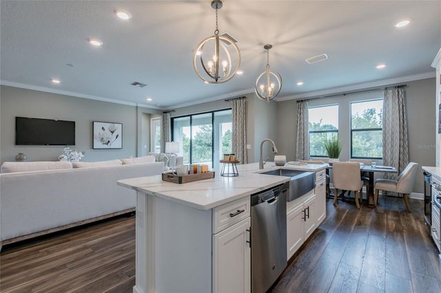 704 ESTATES BOULEVARD, Tarpon Springs, FL 34688