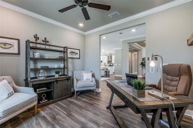 704 ESTATES BOULEVARD, Tarpon Springs, FL 34688