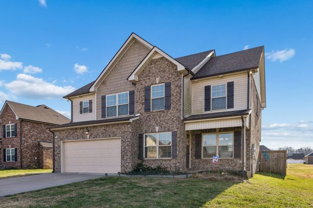 2906 Dusenburg Dr, Christiana, TN 37037