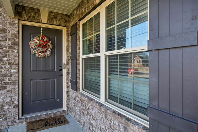 2906 Dusenburg Dr, Christiana, TN 37037