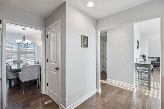 2906 Dusenburg Dr, Christiana, TN 37037