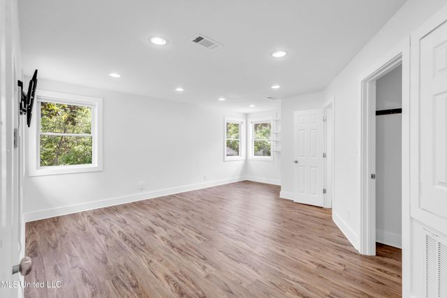 12680 Woodland Circle, D'iberville, MS 39540
