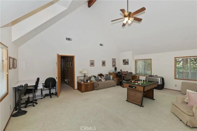 325 Brentwood, Lake Arrowhead, CA 92352