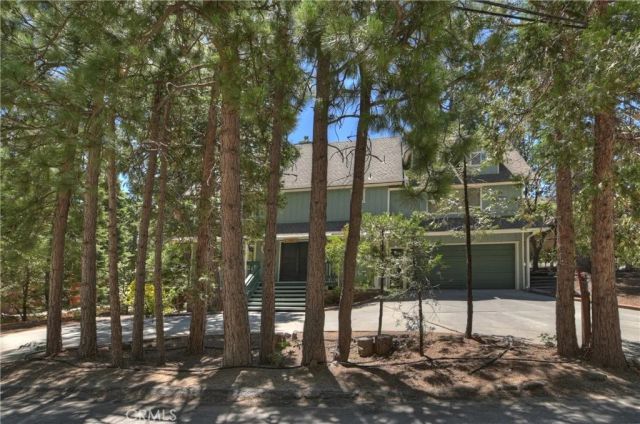 325 Brentwood, Lake Arrowhead, CA 92352