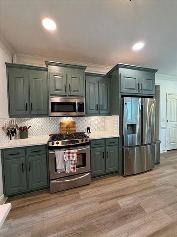 1117 Cotton Oak Drive, Lawrenceville, GA 30045