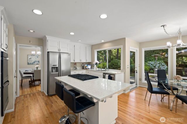 7700 234th Place NE, Redmond, WA 98053