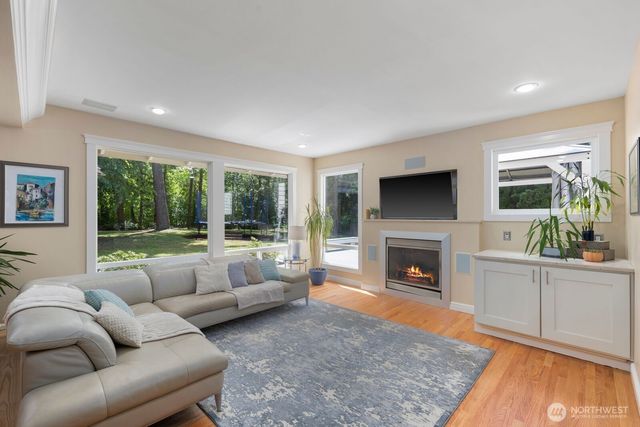 7700 234th Place NE, Redmond, WA 98053