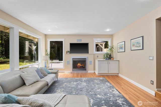 7700 234th Place NE, Redmond, WA 98053