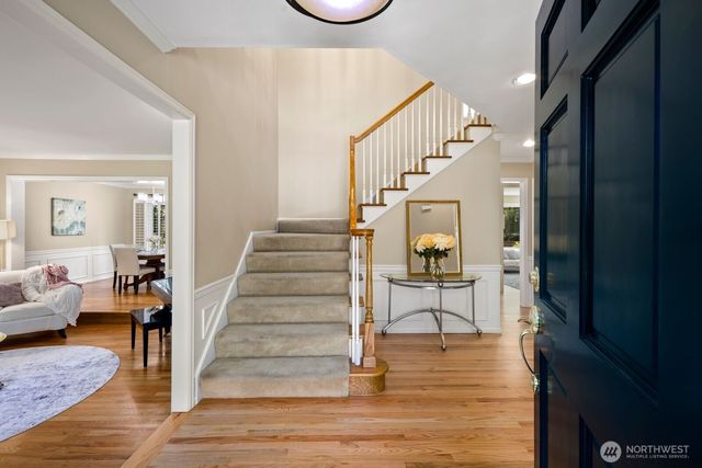 7700 234th Place NE, Redmond, WA 98053