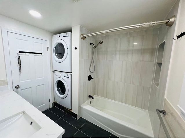 539 Washington St 3, Quincy, MA 02169