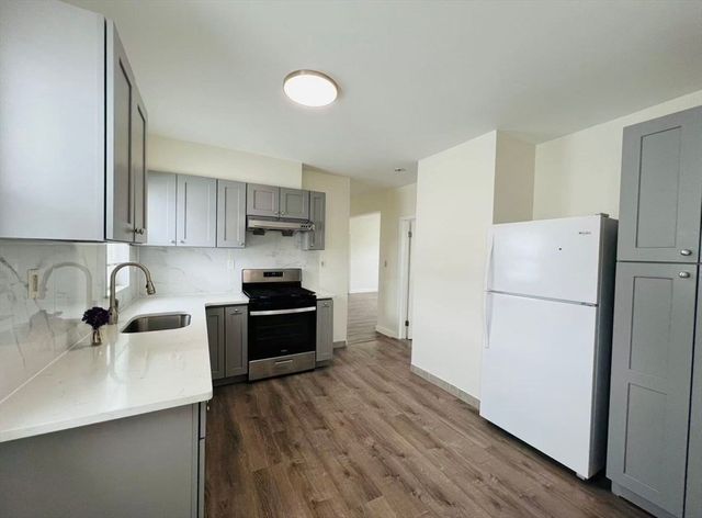 539 Washington St 3, Quincy, MA 02169