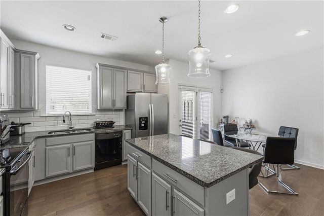 2275 Rolling Trail, Lithonia, GA 30058