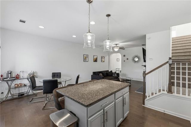 2275 Rolling Trail, Lithonia, GA 30058