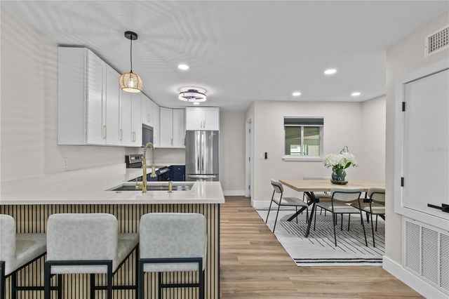 3267 S PENINSULA DRIVE, Daytona Beach, FL 32118